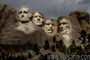 who is carved into mount rushmore?