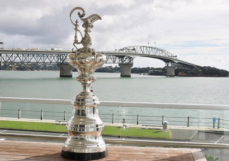 in which sport is the america's cup awarded?in which sport is the america's cup awarded?
