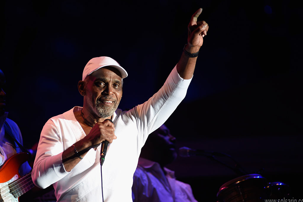 frankie beverly wife pam moore