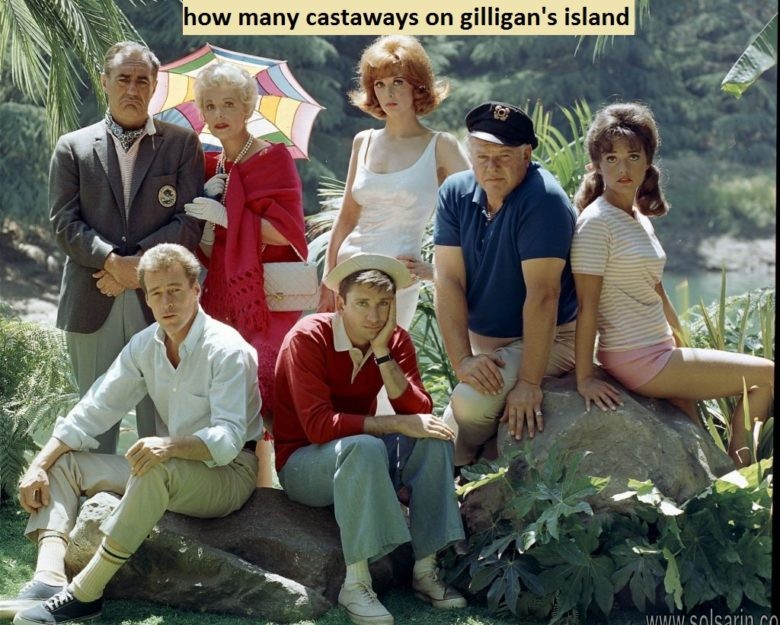 how many castaways on gilligan's island