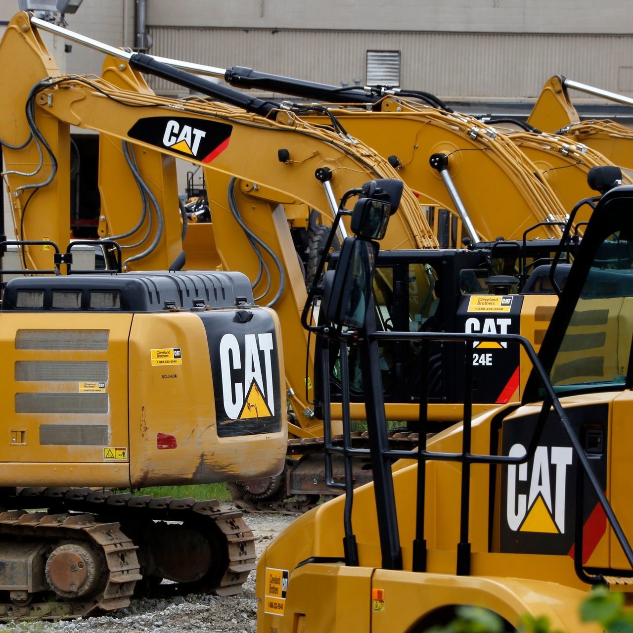 caterpillar manufacturing plants in usa