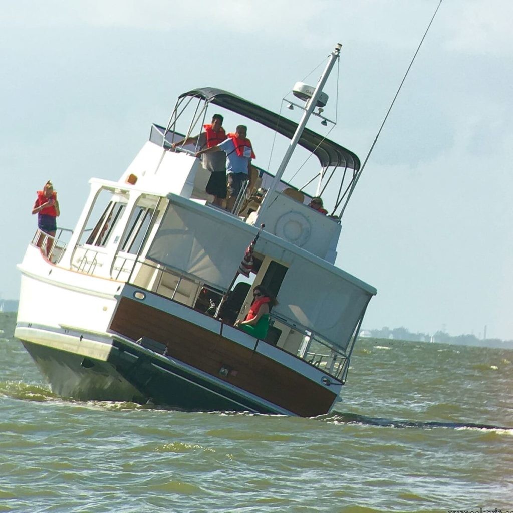 if you run aground in an outboard boat