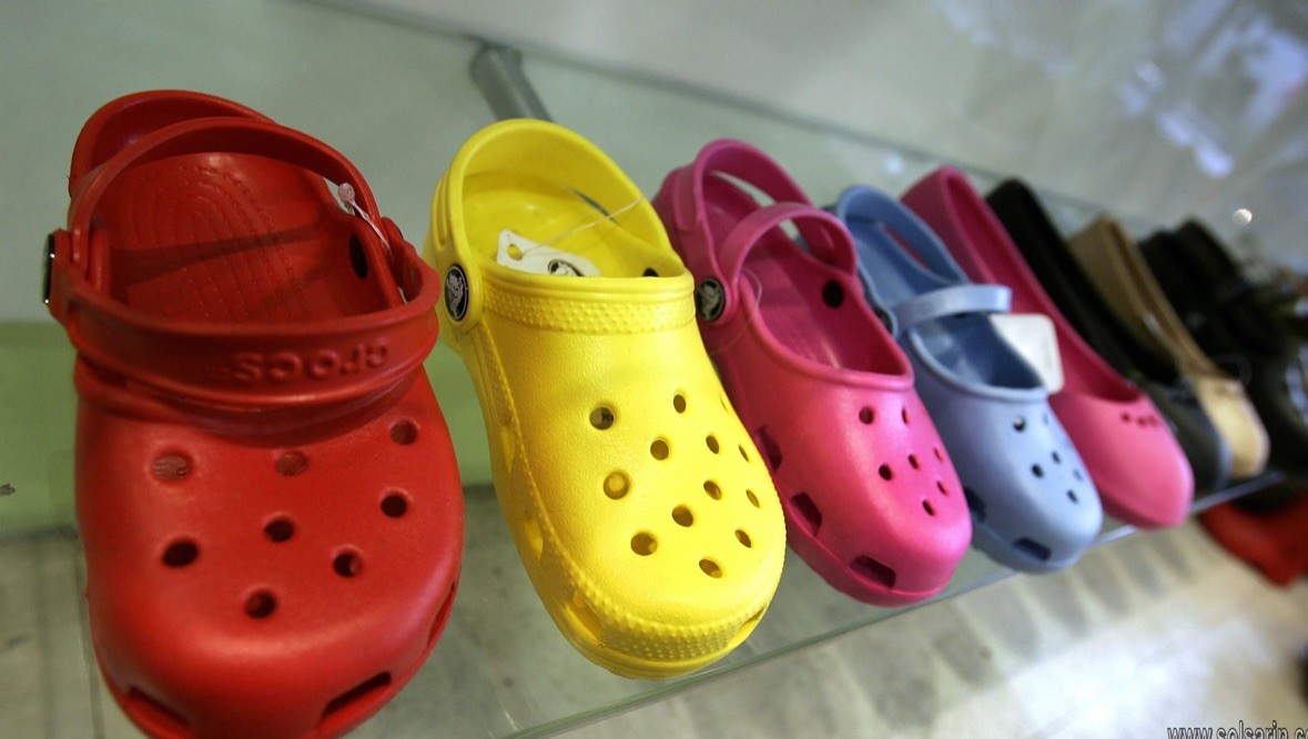 are crocs bad for your feet
