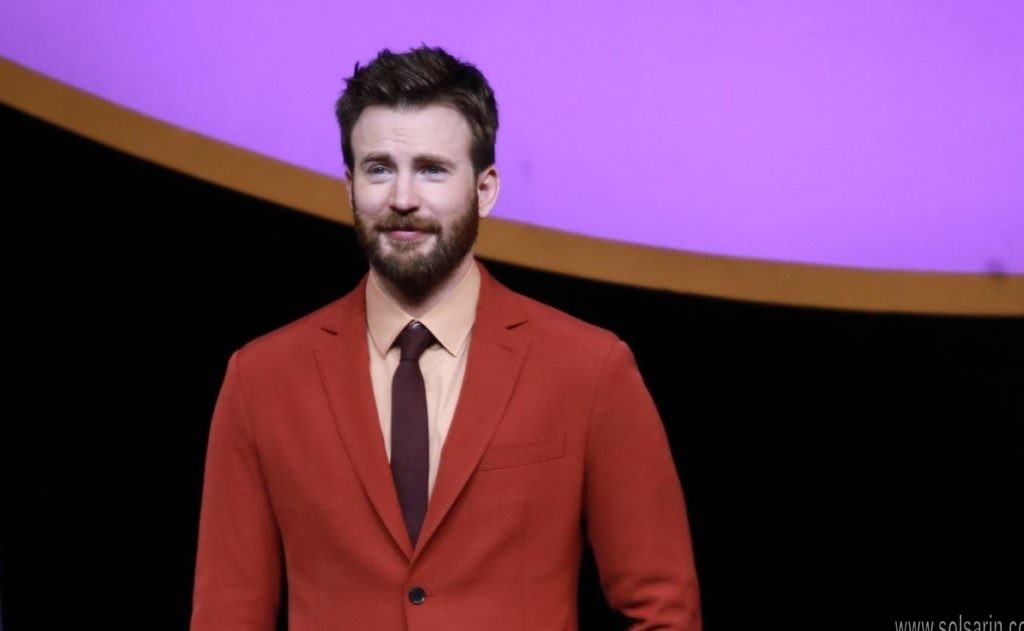 how much does chris evans weigh