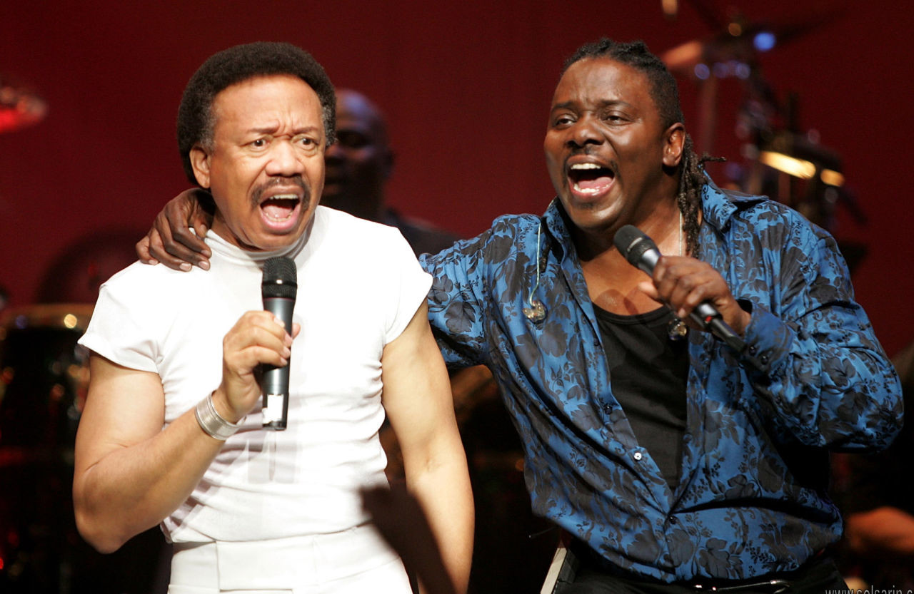 Earth, Wind and Fire band