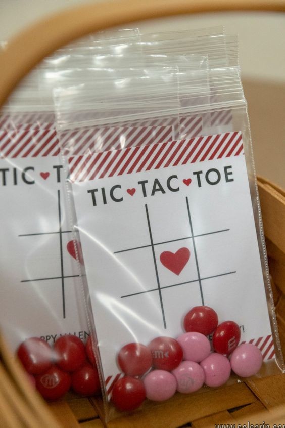 How much does a tic tac weigh?