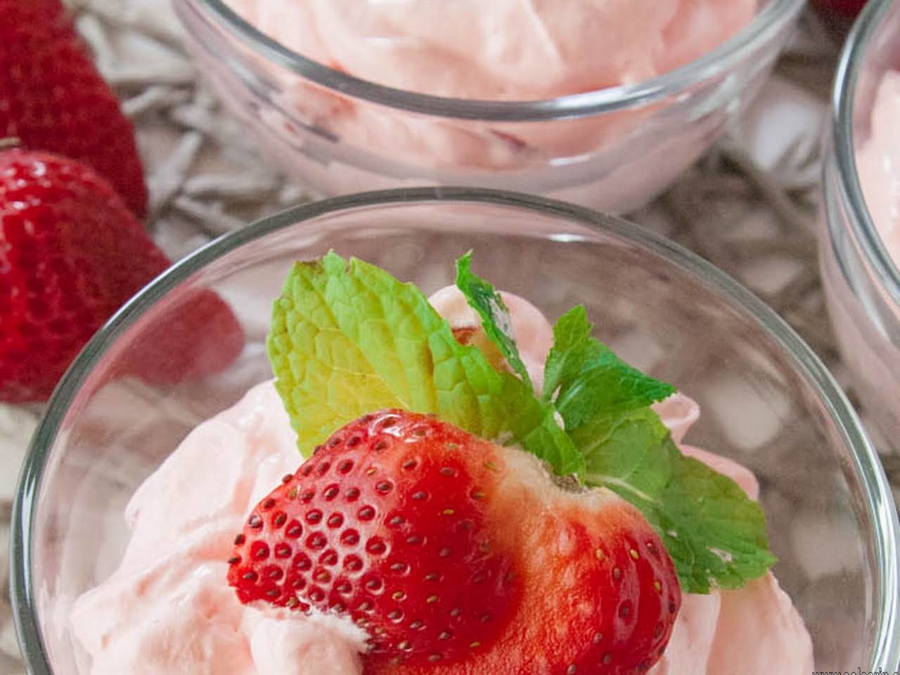 strawberry jello with cool whip recipe