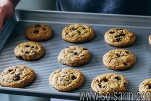 oat flour chocolate chip cookies