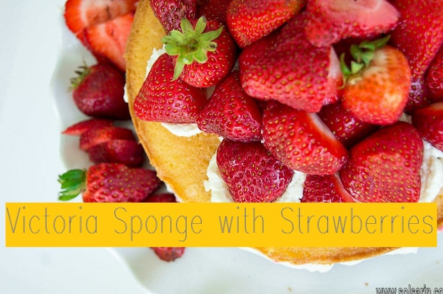 Victoria Sponge with Strawberries