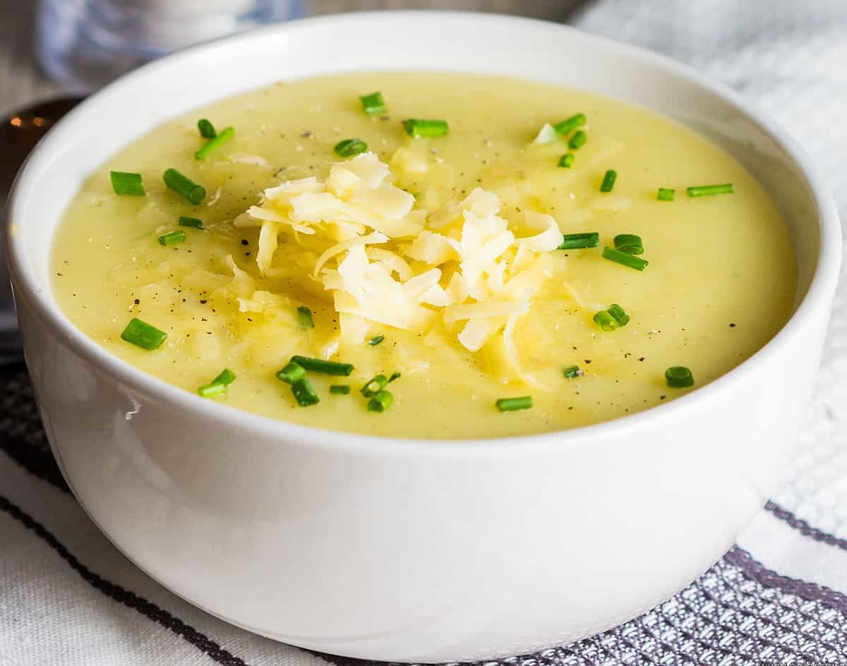 leek and potato soup in soup maker