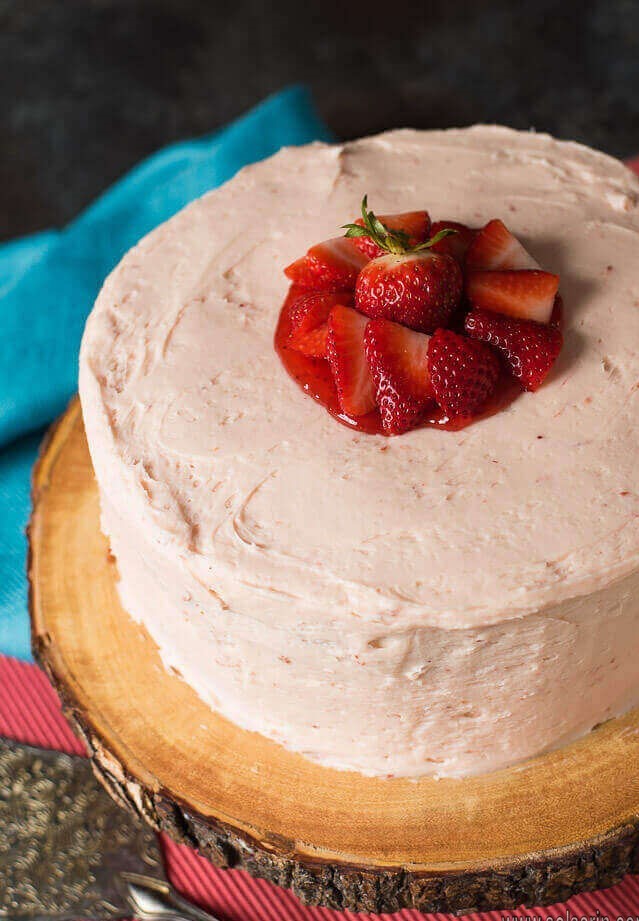 Strawberry Cake recipe with Jello