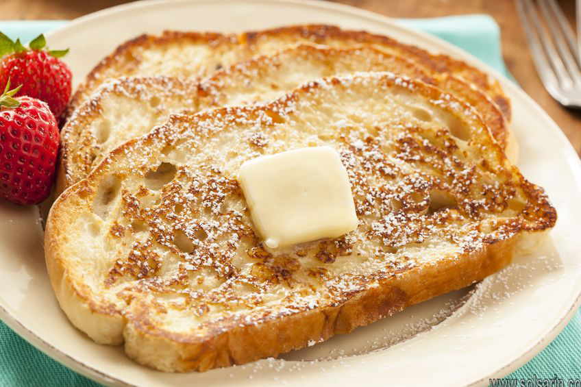 frenchtoast with sourdough bread