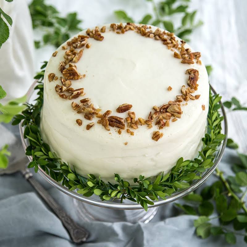 cake with whipped cream frosting