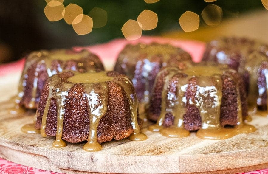 mary berry sticky toffee pudding