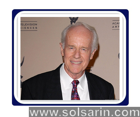 is will ferrell related to mike farrell